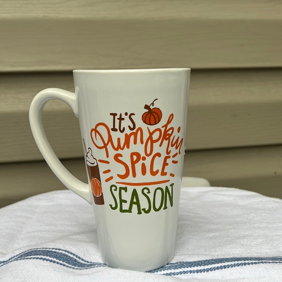 Stoneware fall white tall coffee mug - Picture 1 of 4
